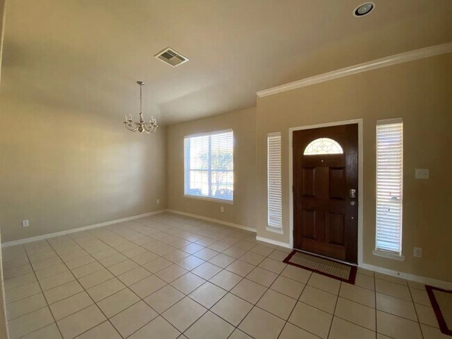 Foto del edificio - 3608 Burwood Ct