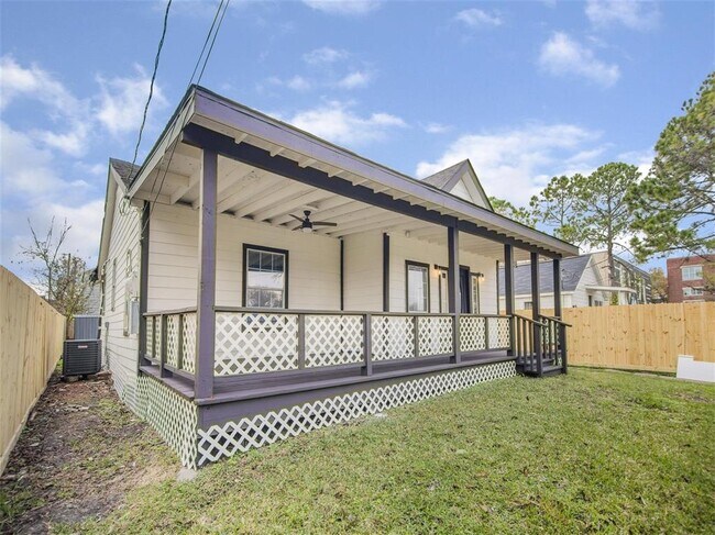 Foto del edificio - 5108 Clay St