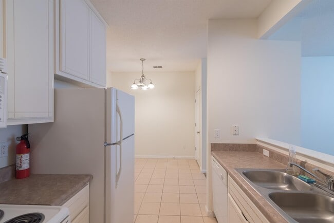 Building Photo - 1660 Corey Wood Cir