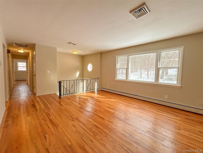 Foto del edificio - 106 Gretna Woods Rd