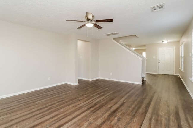 Building Photo - 3603 Fuller Bluff Drive