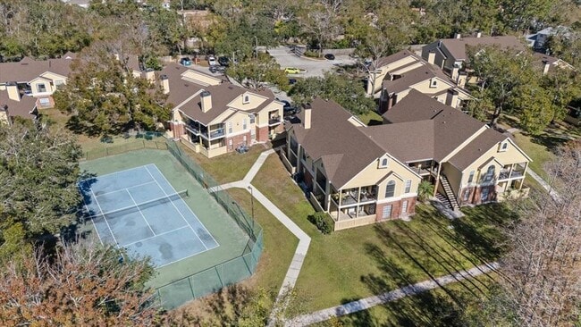 Building Photo - 8724 Mallard Reserve Dr