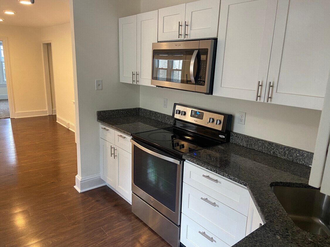 2262 Yost Ave Unit 2, Spring City, PA 19475 Apartments in Spring