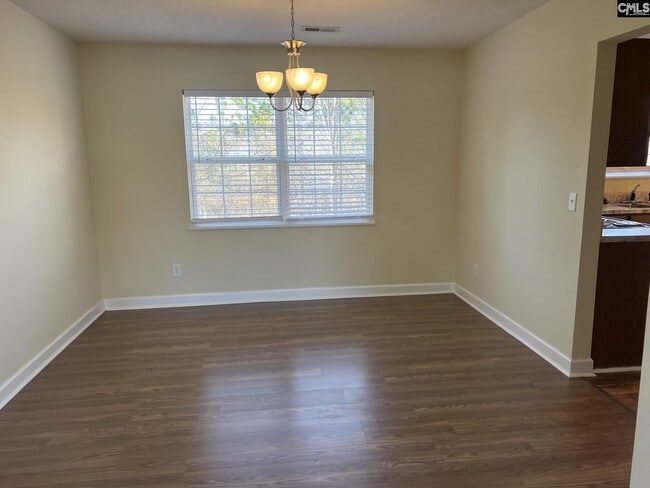 Building Photo - 125 Kennicott Way