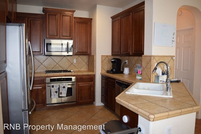 Building Photo - 3 br, 2 bath House - 2712 San Juan Road