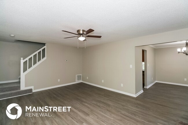 Building Photo - 10972 Clearwater Dr