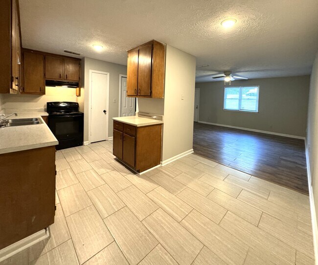 Photo - 235 Sunny Hills Dr Townhome