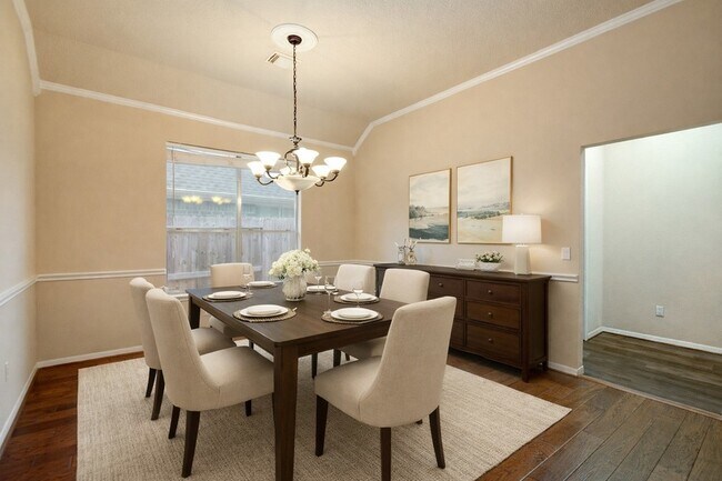 Foto del edificio - 18422 Auburn Woods Dr