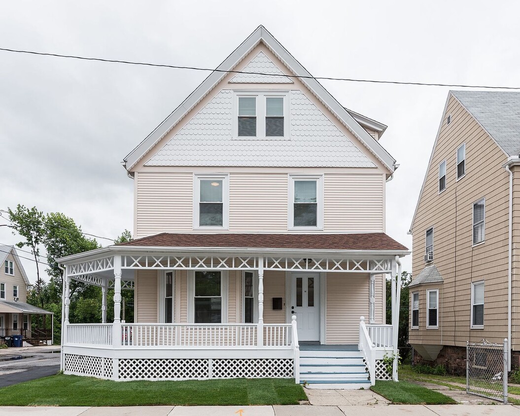 5 Bedroom - 5 Bedroom