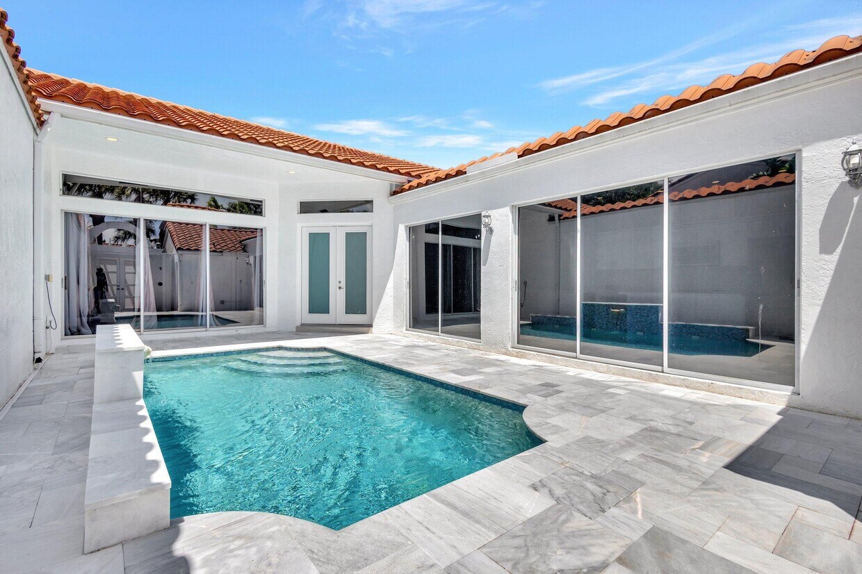 Foto principal - 3807 Candlewood Ct