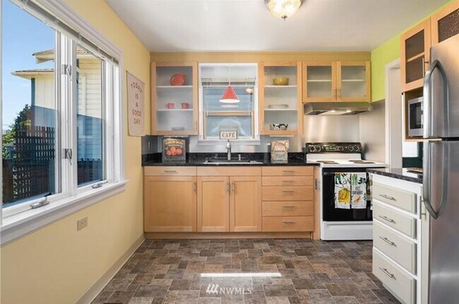 Foto del edificio - 9227 18th Ave SW