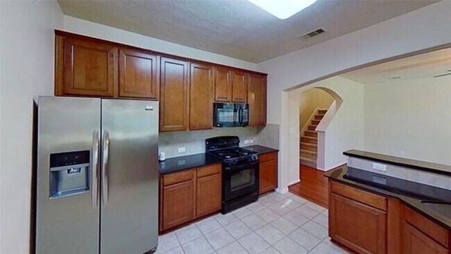 Foto del edificio - 23535 Plantation Pines Ln