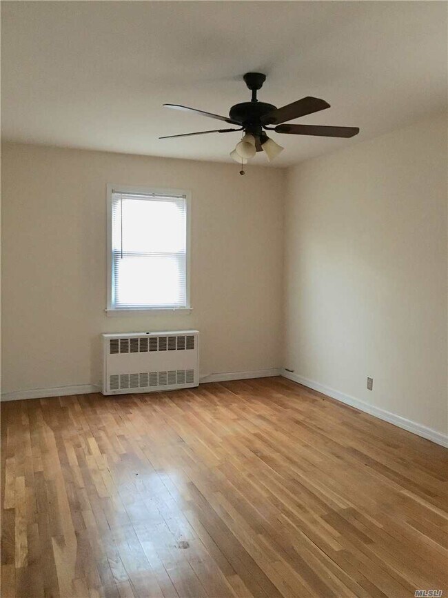 Foto del edificio - 154-73 21st Ave