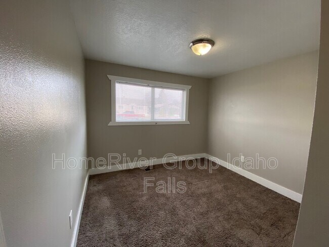 Building Photo - 1134 Boise Ave