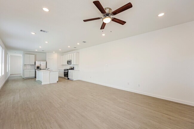 Foto del edificio - 534 Kayden Ct