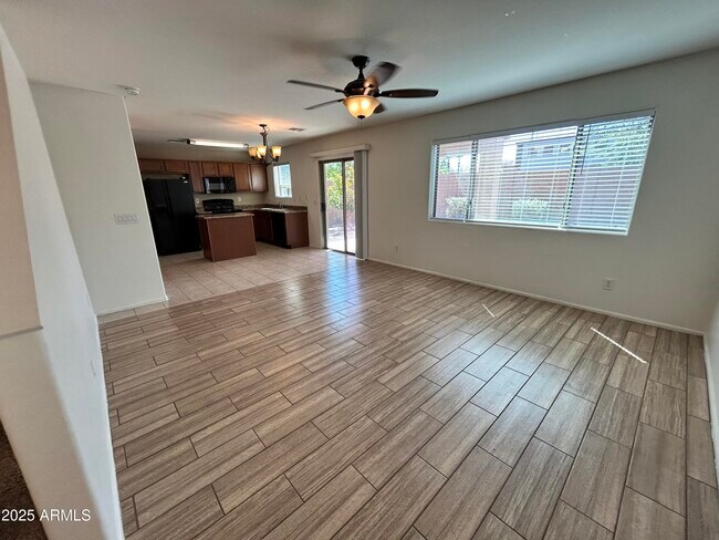 Foto del edificio - 7611 W Charter Oak Rd