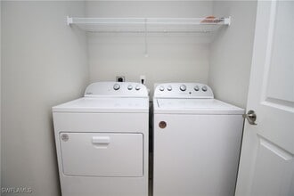 Building Photo - 9802 Foxhall Way