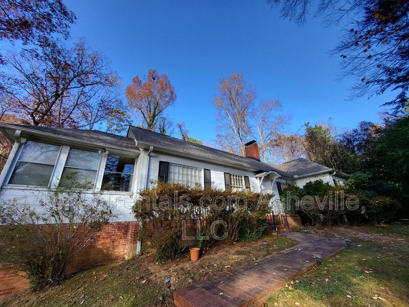 250 Chestnut St Unit A, Tryon, NC 28782 Condo for Rent in Tryon, NC