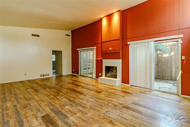 Foto principal - 7040 Briarmeadow Dr