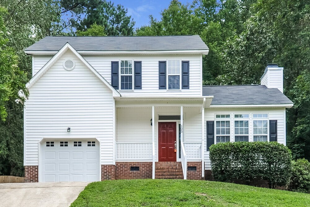 Primary Photo - 125 Biltmore Dr