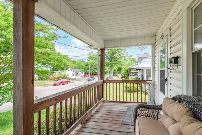 Foto del edificio - Charming 1 bed, 1 bath Unit Located in the...