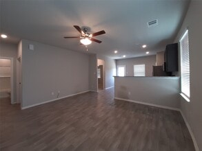 Building Photo - 919 Redinger Ridge Dr