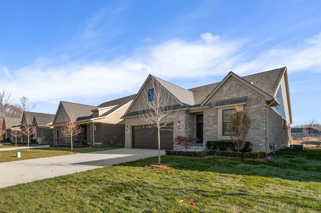 Foto del edificio - 5944 Willow Grove