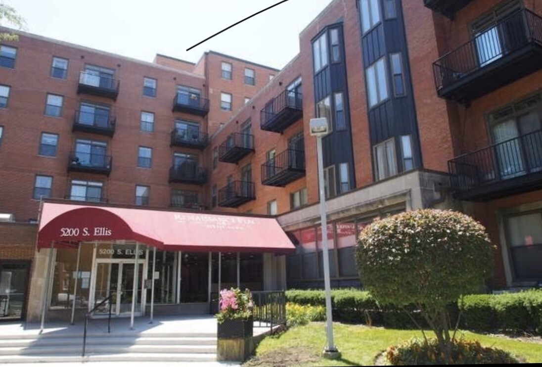 Primary Photo - 5200 S Ellis Ave