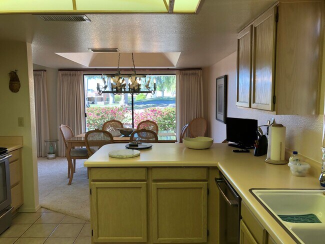 Foto del edificio - 1364 Leisure World