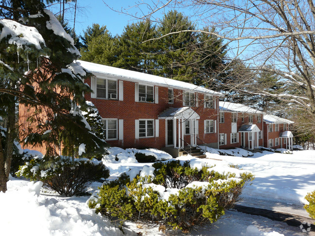 Building Photo - Regency II Apartments