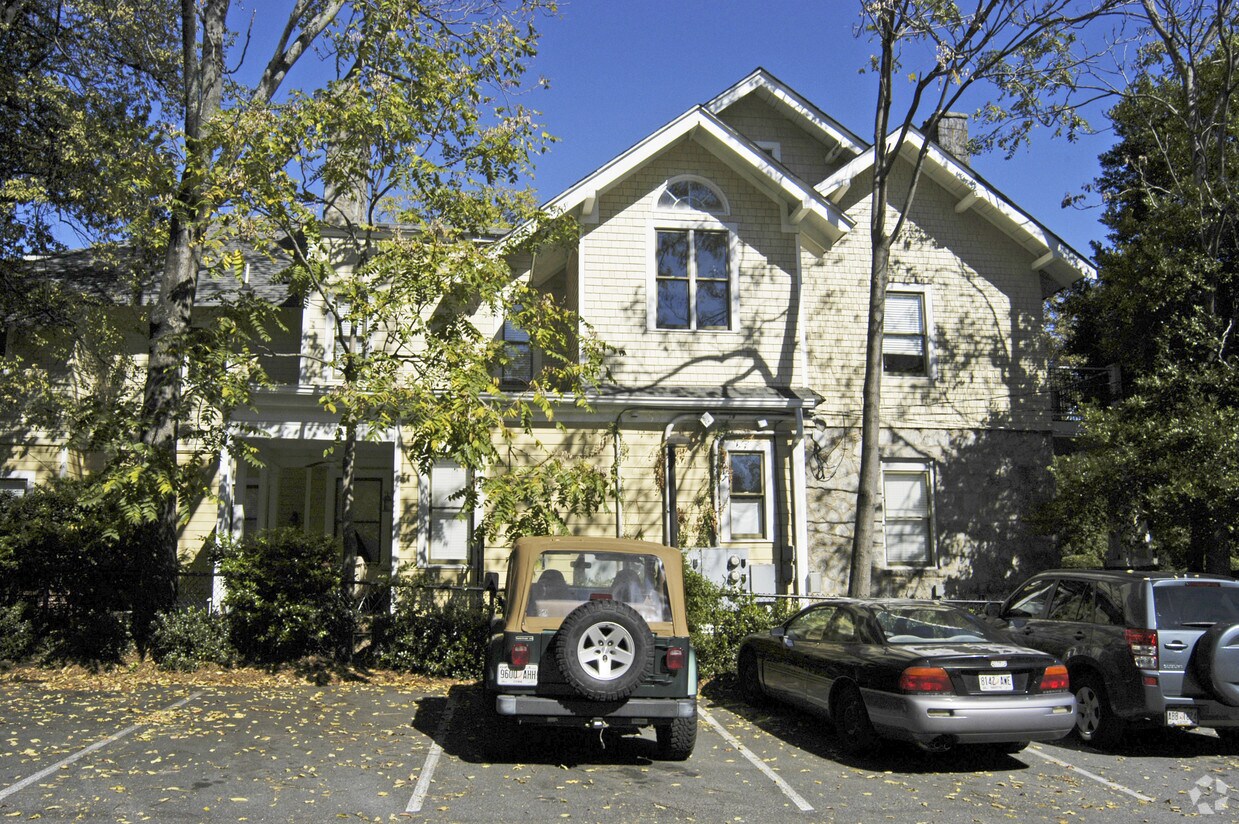 Building Photo - 1198 Piedmont Ave NE