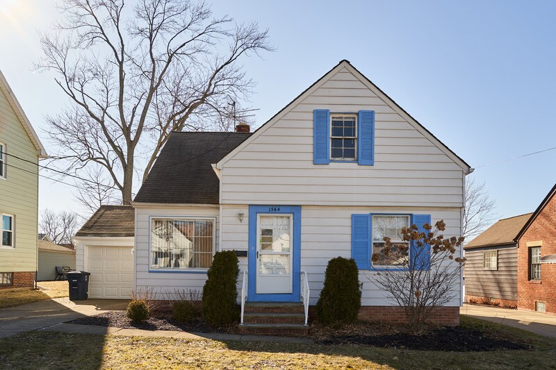 Primary Photo - 1364 Churchill Rd