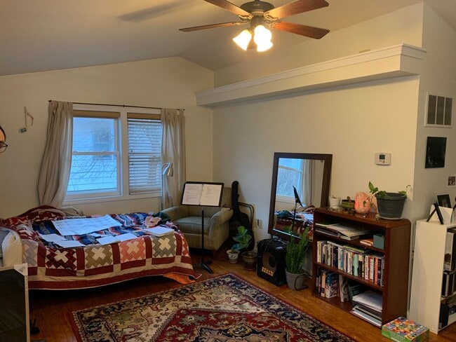 Foto del edificio - 1 bedroom, 1 bath home - Available August 2026!