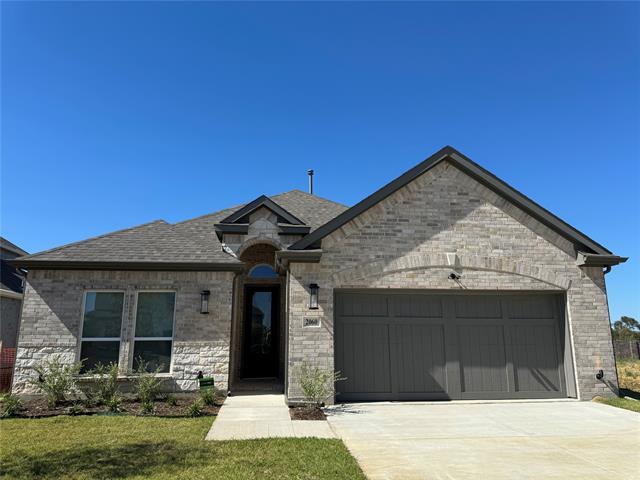 Building Photo - 2060 Valencia Dr