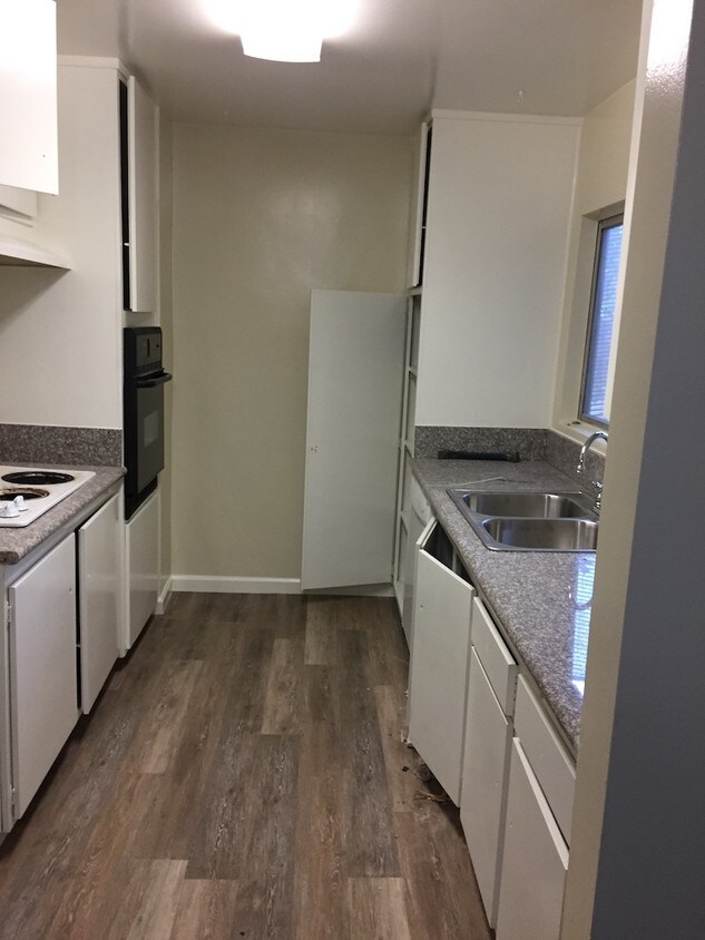 3848 W 226th St, Torrance, CA 90505 Room for Rent in Torrance, CA