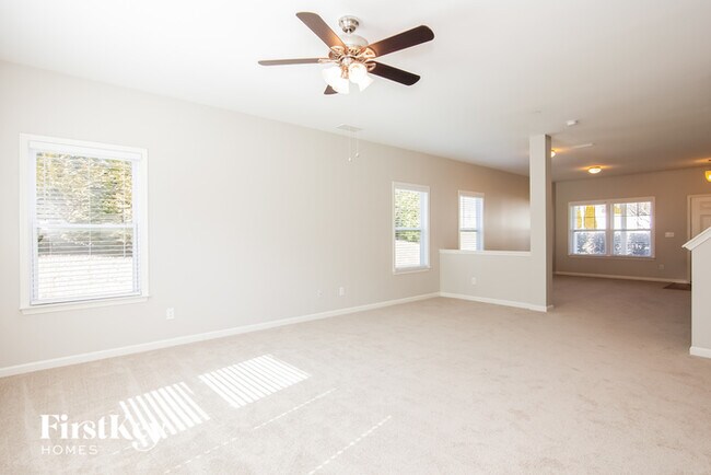Foto del edificio - 2004 Aspen Way Ct