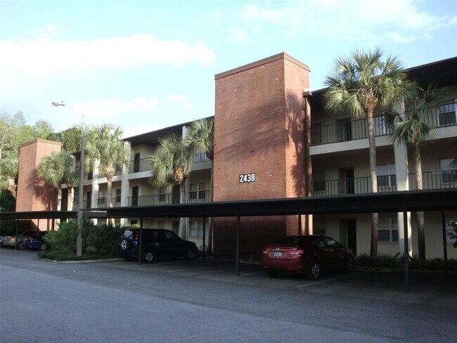 Foto del edificio - 2438 Enterprise Rd