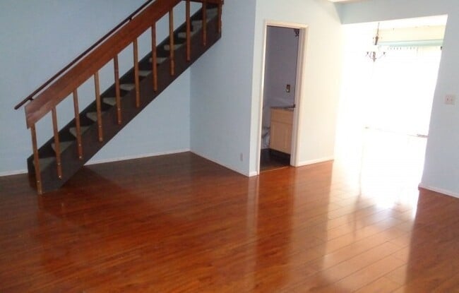 Building Photo - 1157 Clevenger Dr