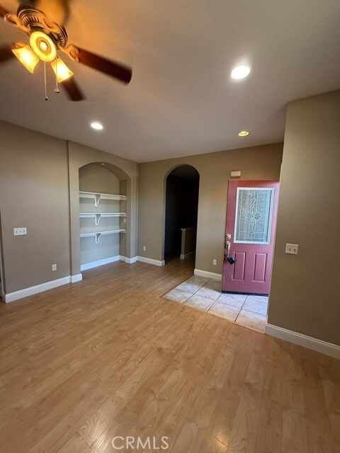 Foto del edificio - 10401 Point Lakeview Rd