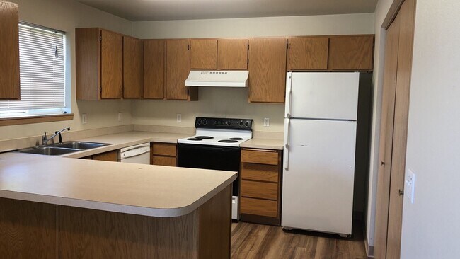 Foto del edificio - 305 NW Parr Dr