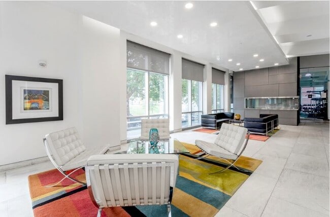 Foto del edificio - 4101 Albemarle St NW