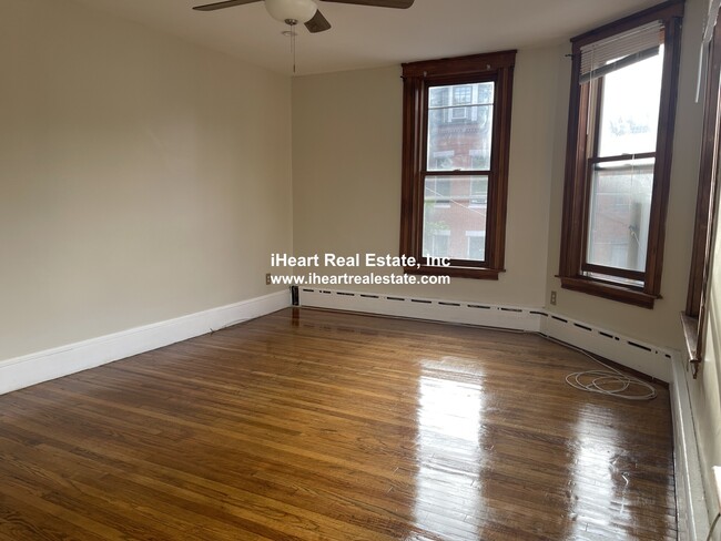 Foto del edificio - 338 K St