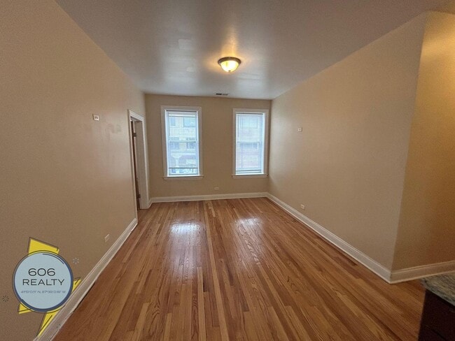 Foto del edificio - 3205 N Central Ave