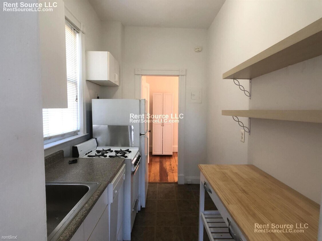 Primary Photo - 1 br, 1 bath House - 102 Pearl St