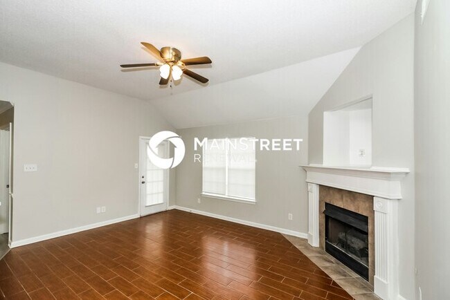 Foto del edificio - 3 Bedroom Pet-Friendly Home in Cordova, TN with Main Street Renewal