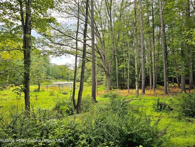 Building Photo - 272 Yerry Hill Rd