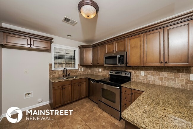 Building Photo - 8323 Miller Pl