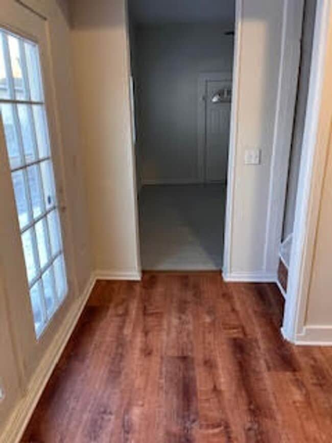 Foto del edificio - Just minutes away from IUPUI's campus and downtown,