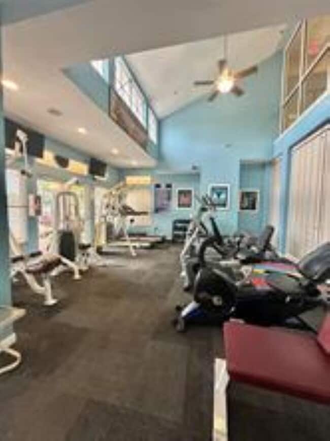 Foto del edificio - 2371 NW 33rd St