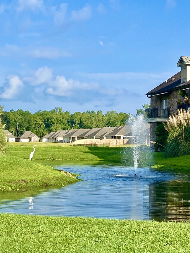 Photo - 1BR/1BA Upstairs Condo for Lease in Gated Chatsworth Court!